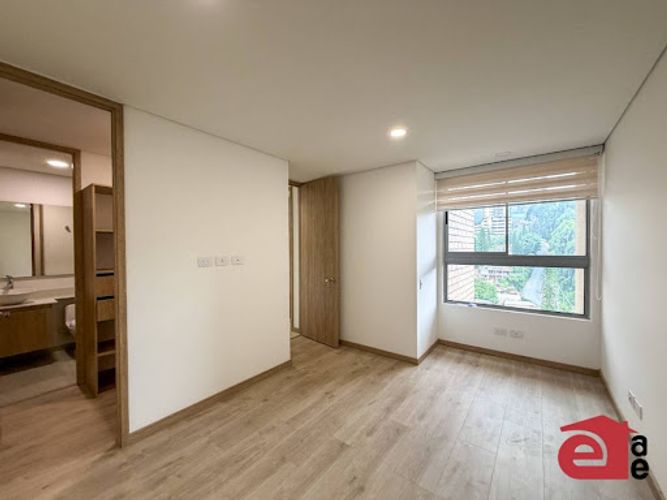 Apartamento de 3 alcobas en arriendo en Loma De San Jose, Sabaneta, 78 m² · foto 7 de 15