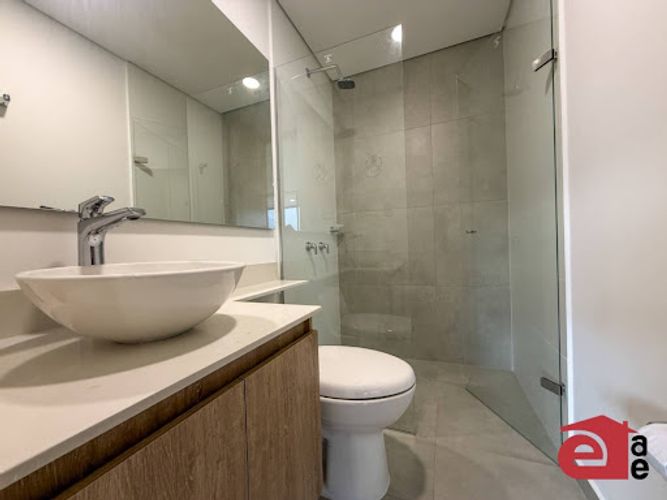 Apartamento de 3 alcobas en arriendo en Loma De San Jose, Sabaneta, 78 m² · foto 10 de 15