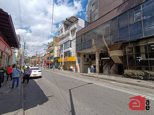Oficina en arriendo en Zona Centro, Envigado, 12 m² · foto 4 de 8