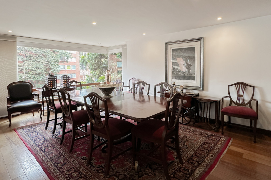 Apartamento en venta en El Nogal, Bogotá · foto 3 de 24