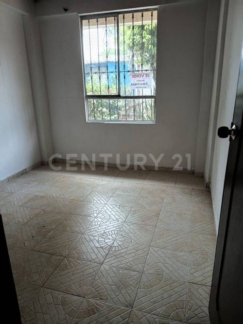 Casa de 6 alcobas en venta en Cd San Antonio, Villavicencio, 140 m² · foto 8 de 12