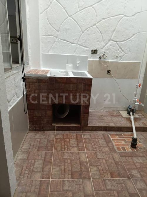 Casa de 6 alcobas en venta en Cd San Antonio, Villavicencio, 140 m² · foto 12 de 12