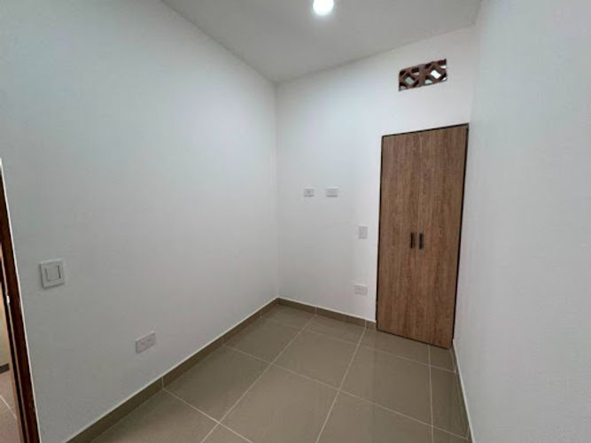 Apartamento de 2 alcobas en venta en La Ceja, 58 m² · foto 2 de 8