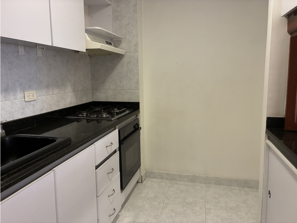 Apartamento en venta en Los Rosales, Bogotá · foto 3 de 17