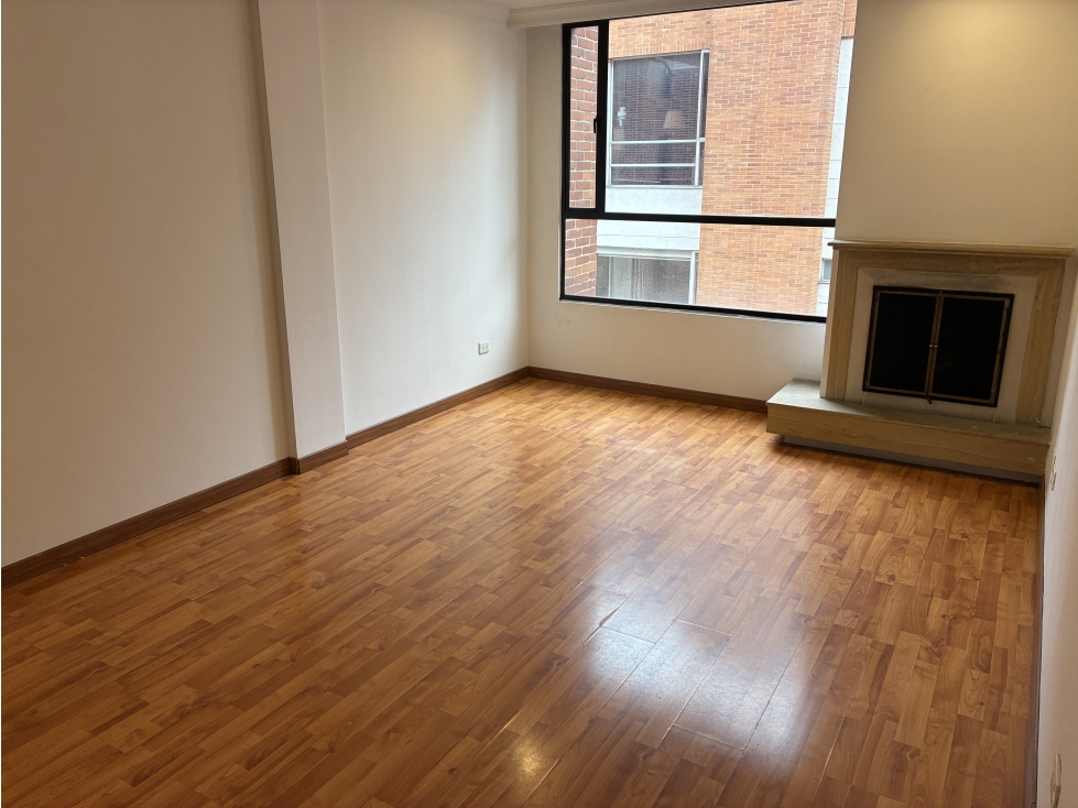 Apartamento en venta en Los Rosales, Bogotá · foto 7 de 17