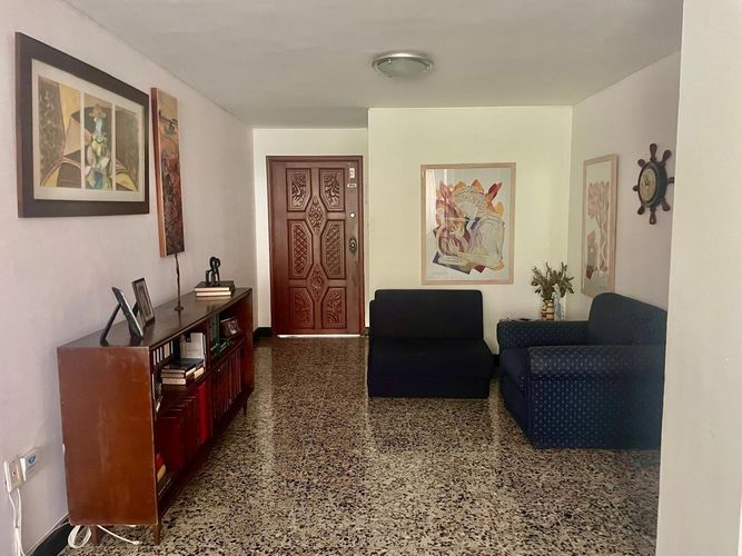 Apartamento de 4 alcobas en venta en Cabecera Del Llano, Bucaramanga, 148 m² · foto 5 de 19