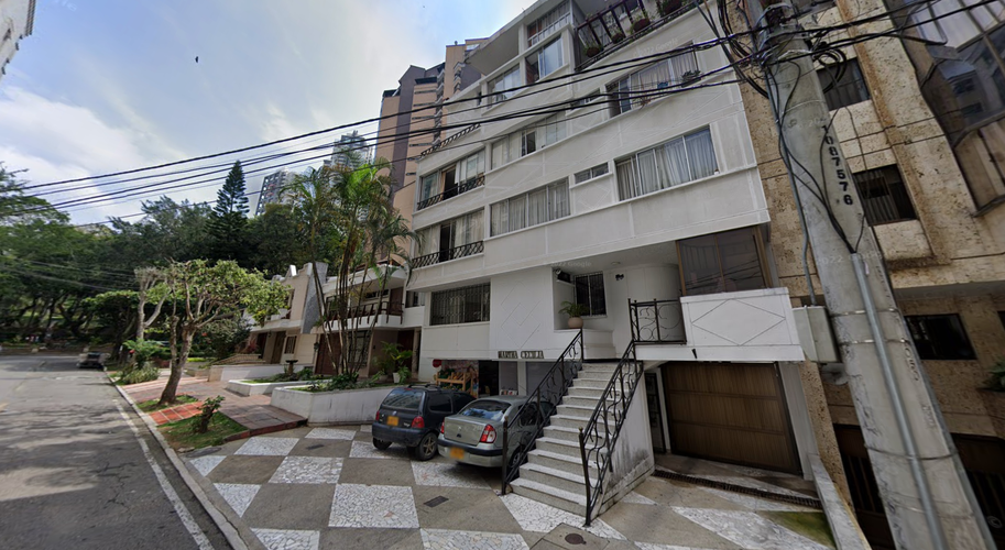 Apartamento de 4 alcobas en venta en Cabecera Del Llano, Bucaramanga, 148 m² · foto 3 de 19