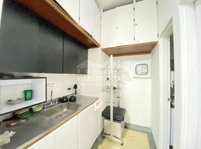 Local en venta en Laureles, Medellín, 80 m² · foto 6 de 12