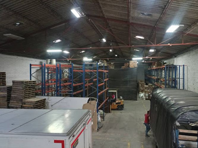 Bodega en arriendo en Zona Industrial No. 1, Itagüí, 920 m² · foto 9 de 11