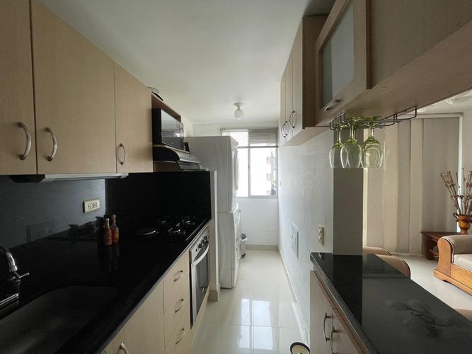 Apartamento de 3 alcobas en venta en El Trapiche, Sabaneta, 67 m² · foto 6 de 24