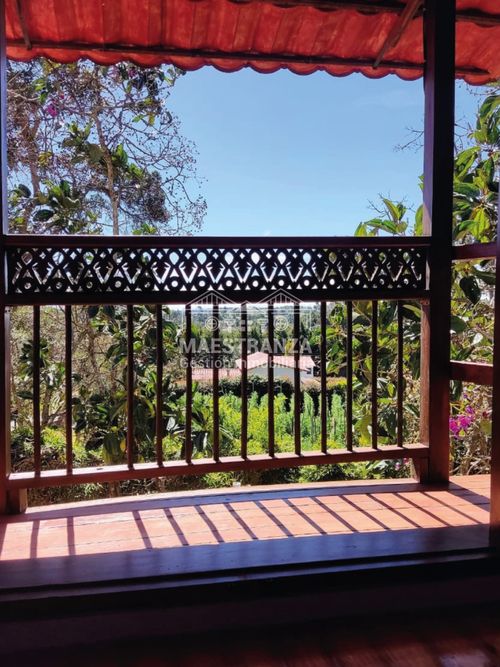 Casa de 3 alcobas en venta en Santa Elena, Medellín, 160 m² · foto 5 de 24