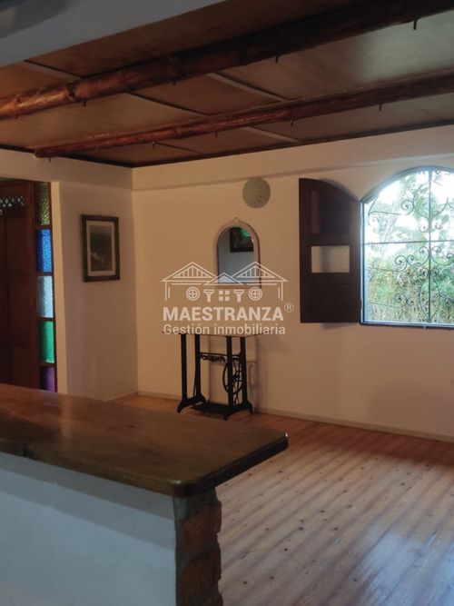 Casa de 3 alcobas en venta en Santa Elena, Medellín, 160 m² · foto 13 de 24