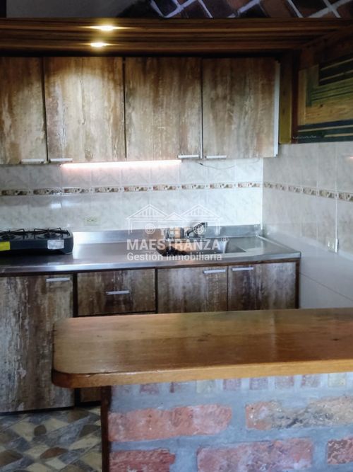 Casa de 3 alcobas en venta en Santa Elena, Medellín, 160 m² · foto 15 de 24