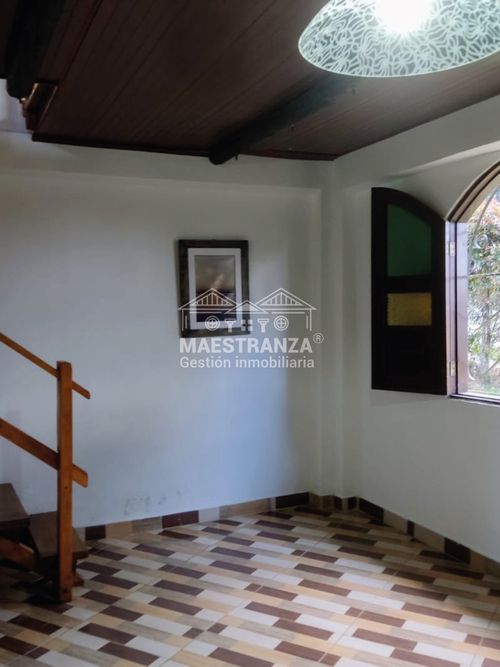 Casa de 3 alcobas en venta en Santa Elena, Medellín, 160 m² · foto 17 de 24