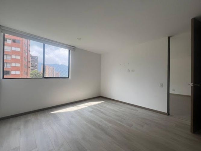 Apartaestudio en arriendo en Loma Del Escobero, Envigado, 62 m² · foto 19 de 24