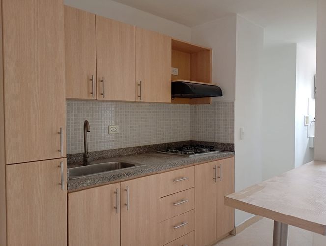 Apartamento de 1 alcoba en venta en Laureles, Medellín, 42 m² · foto 8 de 15