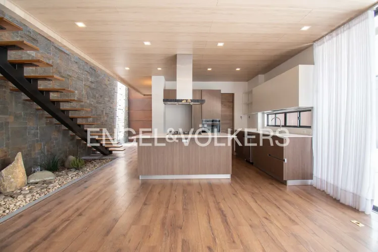 Casa de 3 alcobas en venta en Las Palmas, Envigado, 480 m² · foto 5 de 24
