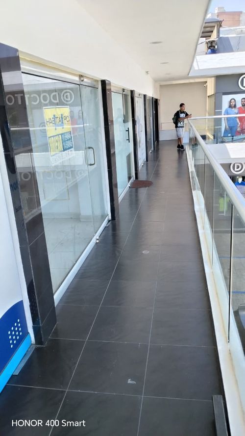 Local en arriendo en Ciudad Jardin, Barranquilla, 24 m² · foto 3 de 6