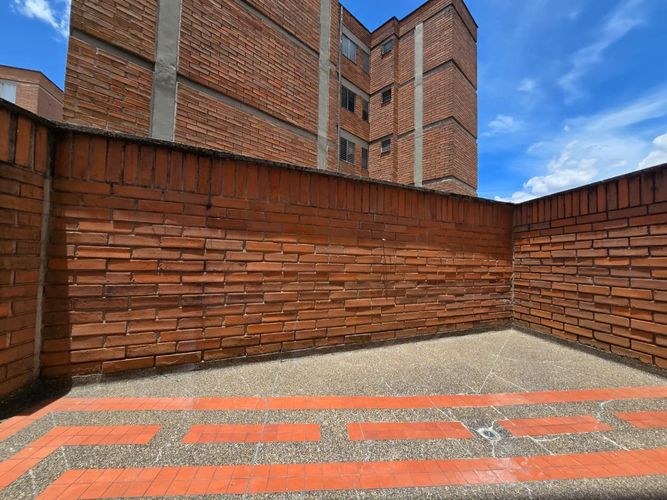 Apartamento de 3 alcobas en arriendo en Belén, Medellín, 70 m² · foto 20 de 20