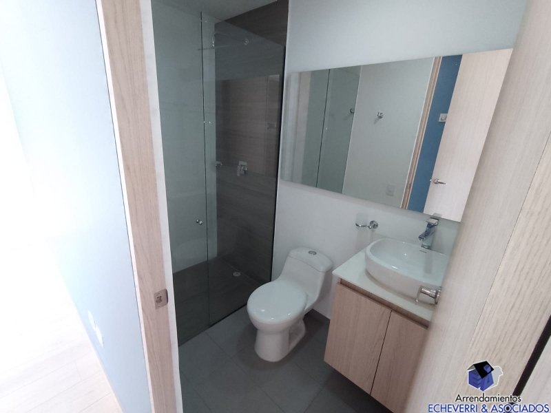 Apartamento en venta en Loma Del Escobero, Envigado · foto 5 de 8