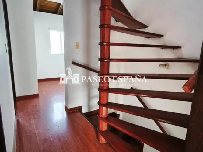 Casa de 3 alcobas en venta en Rio Frio, Floridablanca, 110 m² · foto 8 de 13