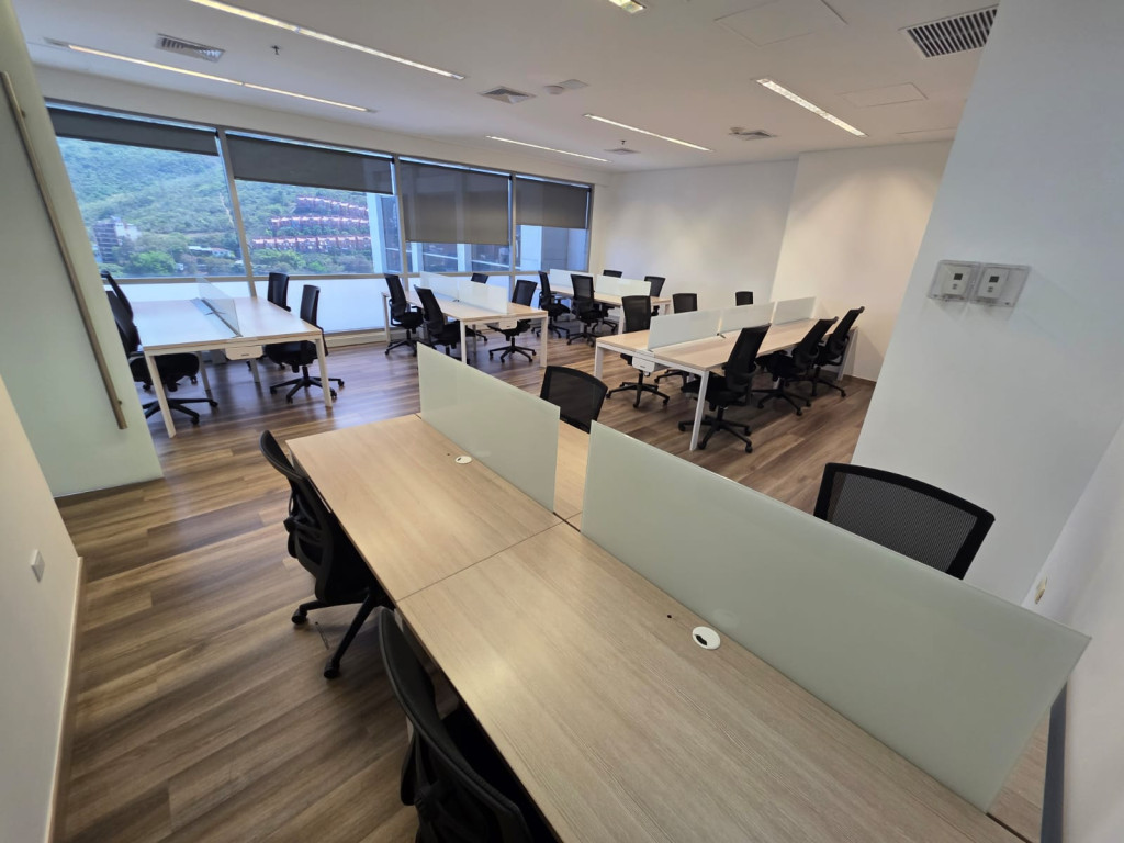 Office for rent in Chipichape, Cali