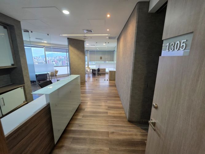 Oficina en arriendo en Chipichape, Cali, 139 m² · foto 7 de 14