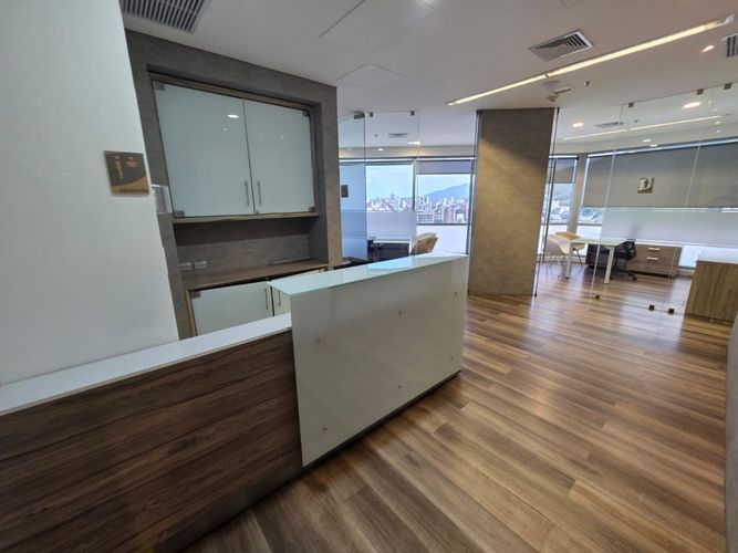 Oficina en arriendo en Chipichape, Cali, 139 m² · foto 8 de 14