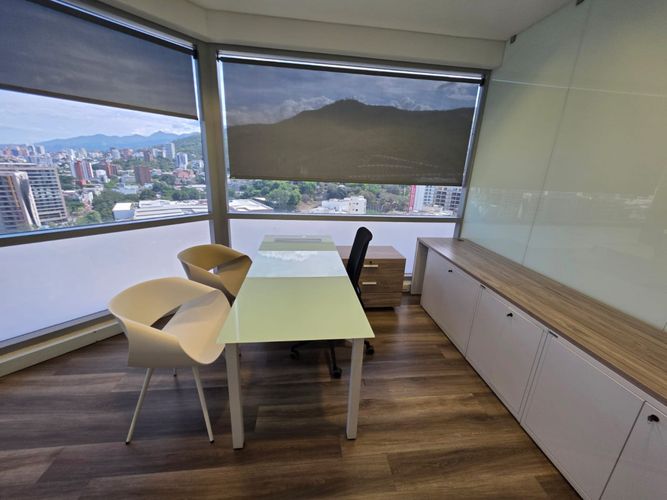 Oficina en arriendo en Chipichape, Cali, 139 m² · foto 9 de 14