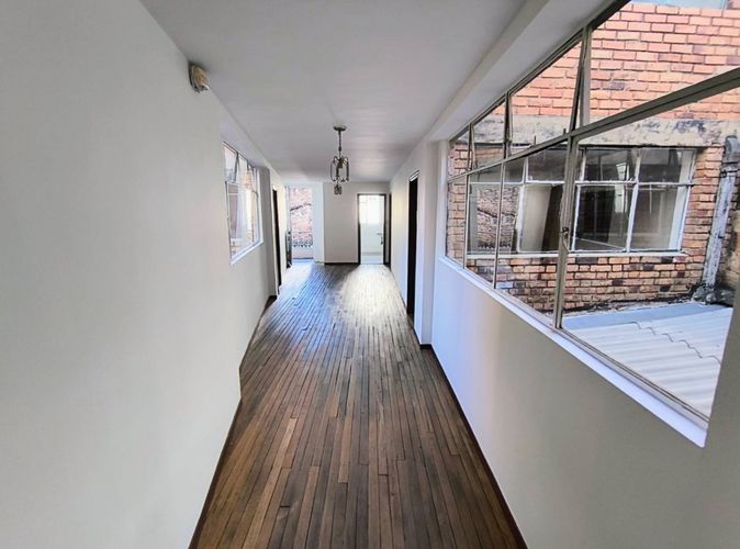Apartamento de 7 alcobas en venta en Eduardo Santos, Bogotá, 343 m² · foto 9 de 24
