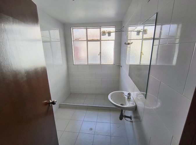 Apartamento de 7 alcobas en venta en Eduardo Santos, Bogotá, 343 m² · foto 16 de 24
