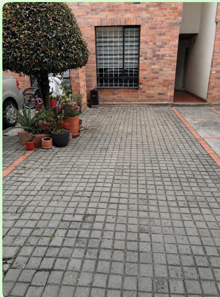 Casa en Venta en El rincon de los angeles, Bogotá
