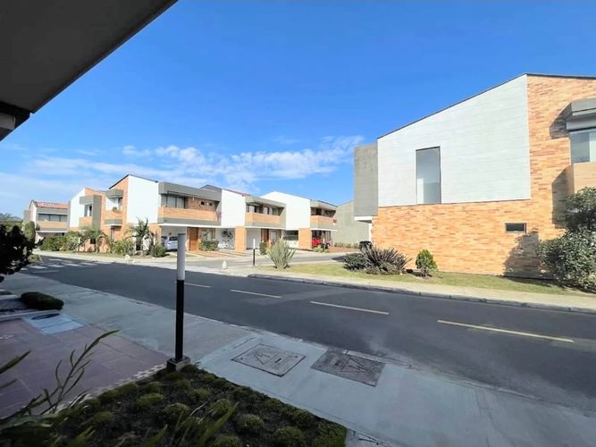 Casa de 3 alcobas en venta en La Ceja, 136 m² · foto 18 de 18