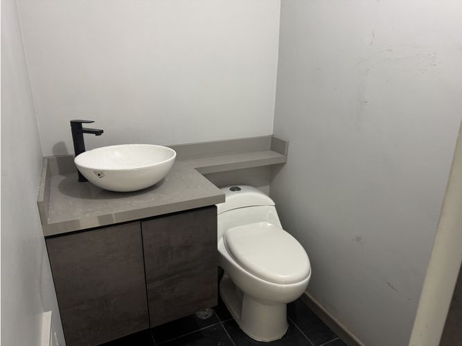 Oficina en venta en Las Palmas, Medellín, 75 m² · foto 5 de 8