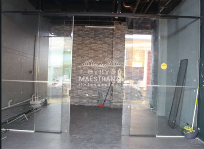 Local en arriendo en El Poblado, Medellín, 57 m² · foto 5 de 6