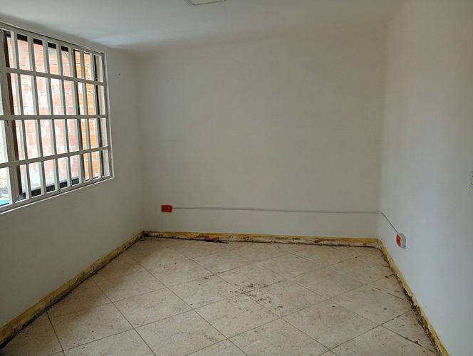 Local en arriendo en Belén, Medellín, 85 m² · foto 3 de 9