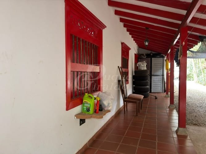 Finca en venta en San Antonio De Pereira, El Carmen de Viboral, 1645 m² · foto 8 de 24