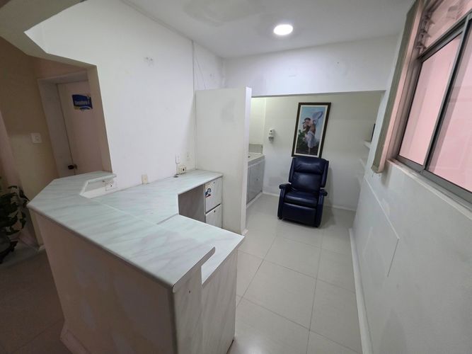 Consultorio en arriendo en Sotomayor, Bucaramanga, 580 m² · foto 2 de 24
