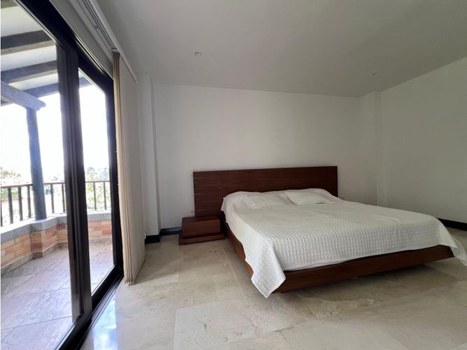 Casa de 8 alcobas en venta en El Carmen De Viboral, El Carmen de Viboral, 664 m² · foto 6 de 15