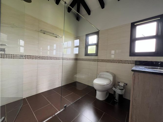 Casa de 8 alcobas en venta en El Carmen De Viboral, El Carmen de Viboral, 664 m² · foto 7 de 15