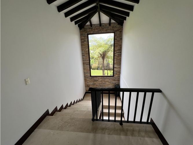 Casa de 8 alcobas en venta en El Carmen De Viboral, El Carmen de Viboral, 664 m² · foto 10 de 15