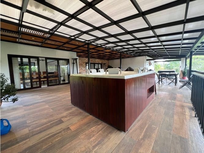 Casa de 8 alcobas en venta en El Carmen De Viboral, El Carmen de Viboral, 664 m² · foto 11 de 15