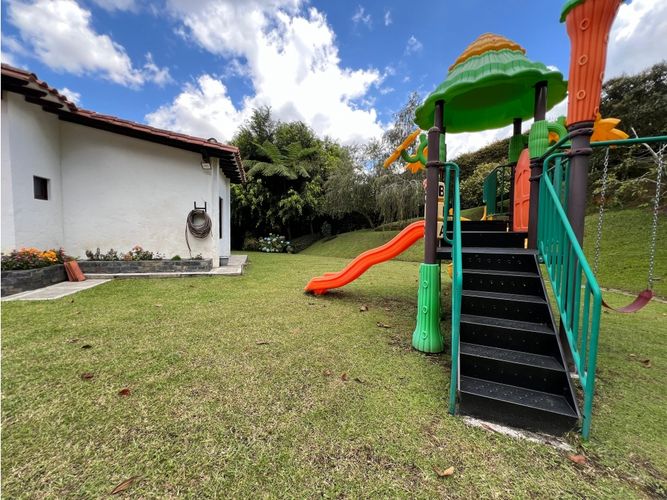Casa de 8 alcobas en venta en El Carmen De Viboral, El Carmen de Viboral, 664 m² · foto 13 de 15