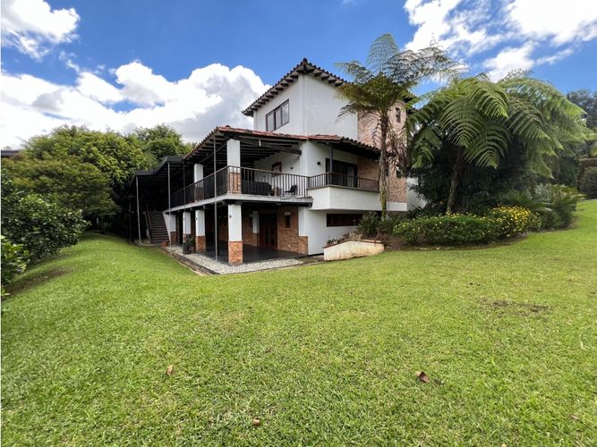 Casa de 8 alcobas en venta en El Carmen De Viboral, El Carmen de Viboral, 664 m² · foto 15 de 15