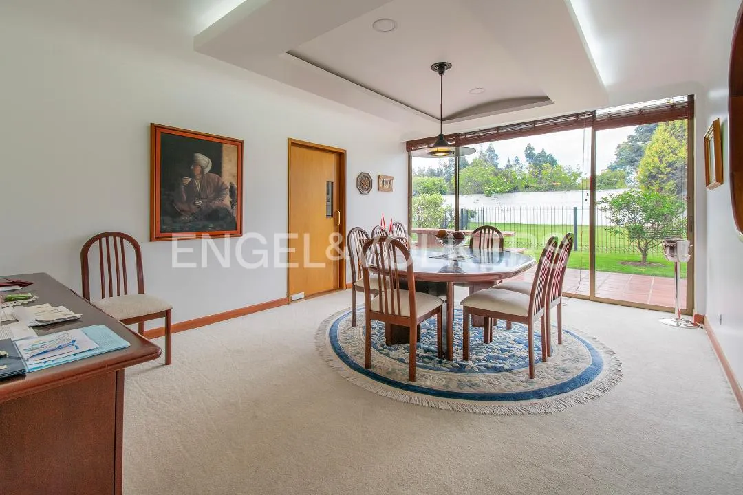 Casa en venta en Guaymaral, Bogotá · foto 8 de 24