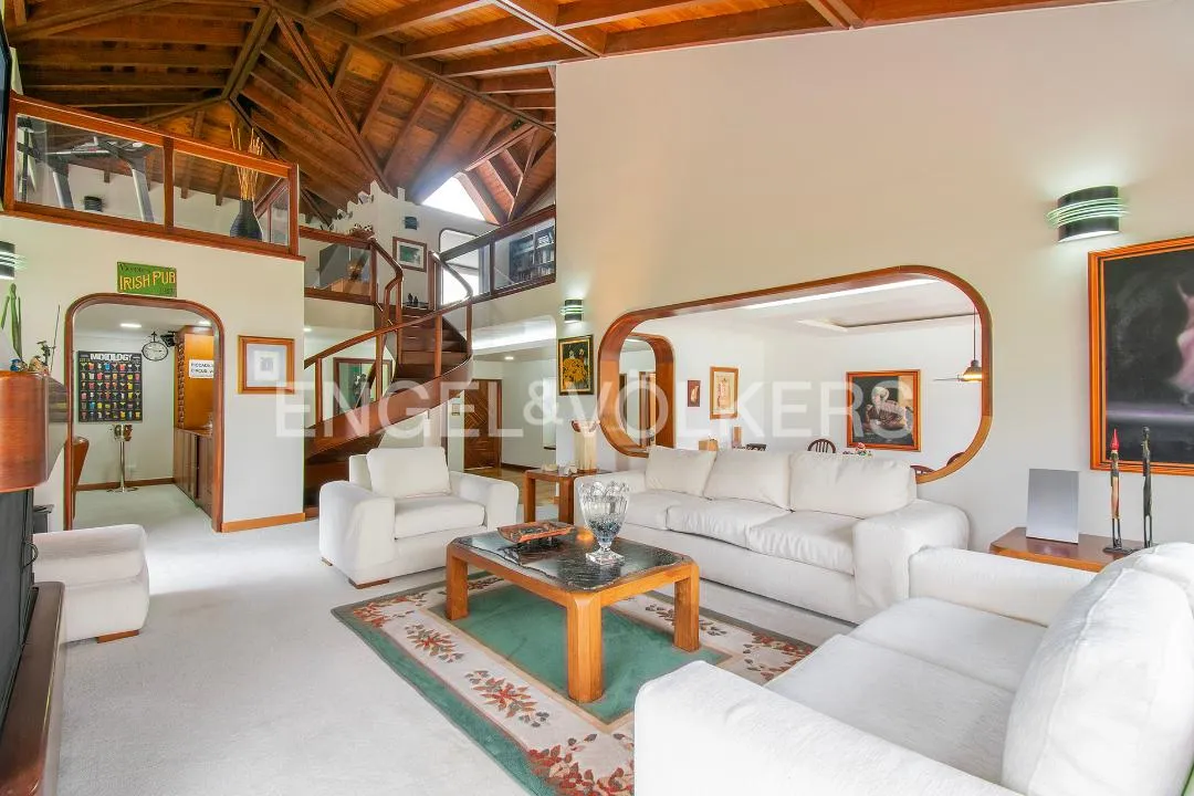 Casa en venta en Guaymaral, Bogotá · foto 3 de 24