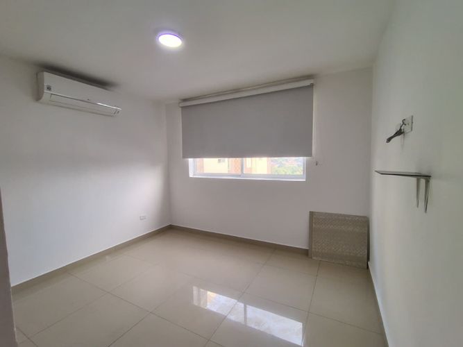 Apartamento de 3 alcobas en venta en La Floresta, Los Patios, 67 m² · foto 9 de 24