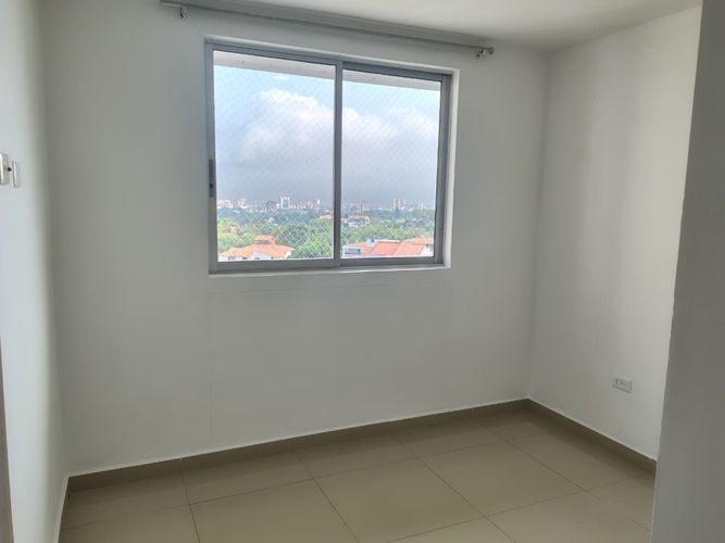 Apartamento de 3 alcobas en venta en La Floresta, Los Patios, 67 m² · foto 11 de 24