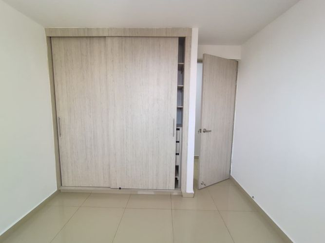 Apartamento de 3 alcobas en venta en La Floresta, Los Patios, 67 m² · foto 13 de 24
