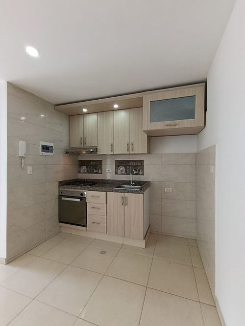 Casa de 3 alcobas en venta en Cr. Vizcaya, Los Patios, 100 m² · foto 3 de 16